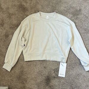 Softstreme Perfectly Oversized Cropped Crew